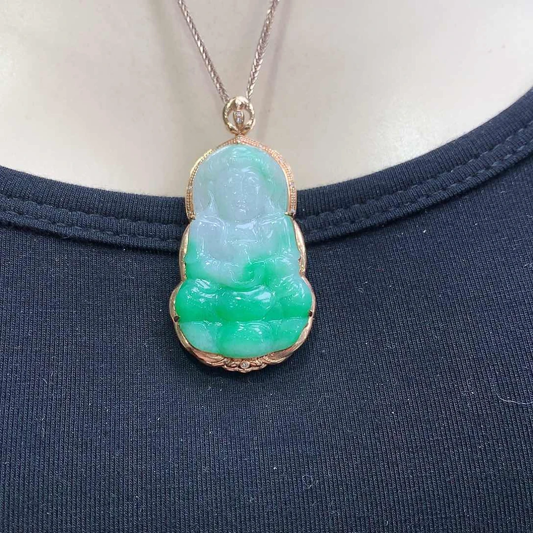 翡翠颈饰18K金镶嵌观音