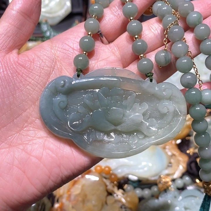 岫玉毛衣链未镶嵌