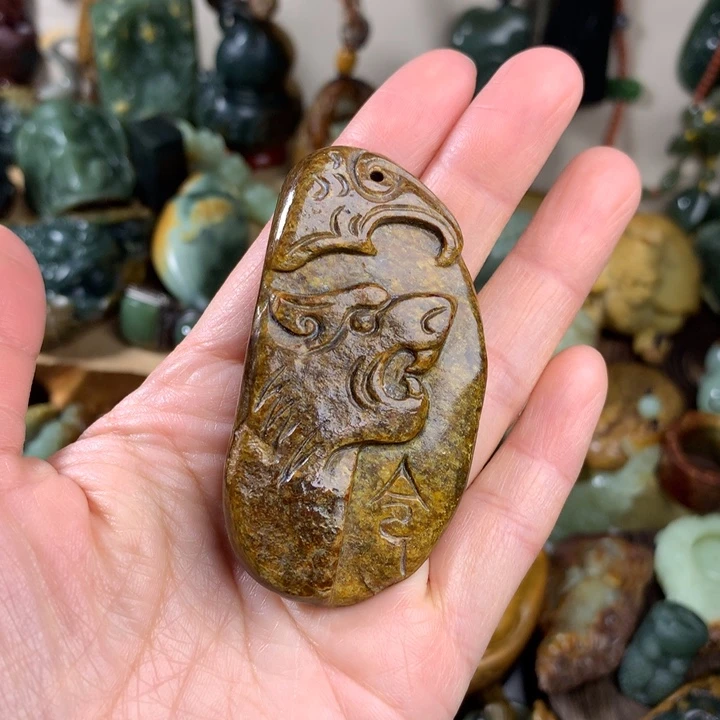 岫岩河磨玉（透闪石质玉）手把未镶嵌