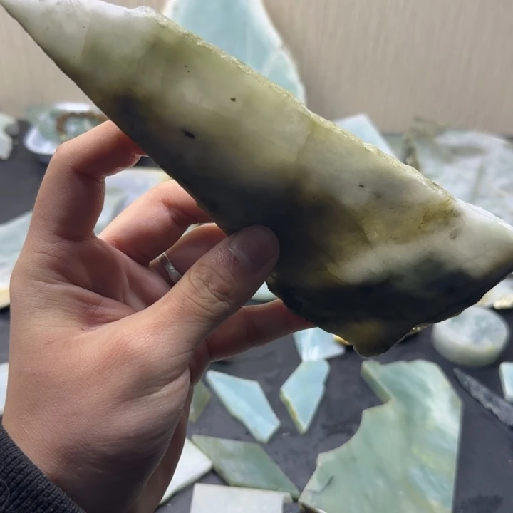翡翠未镶嵌颈饰纯天然麻