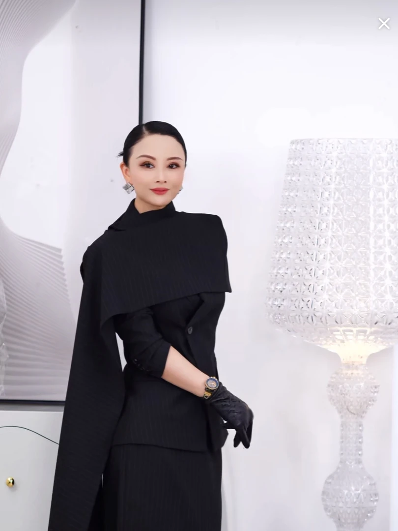 【RZ】高级个性款条纹套装三件套