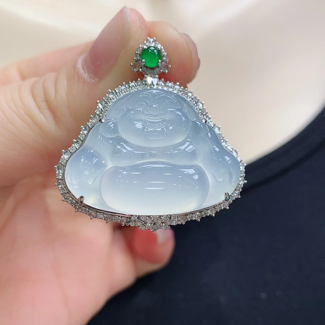 翡翠颈饰18K金镶嵌佛公