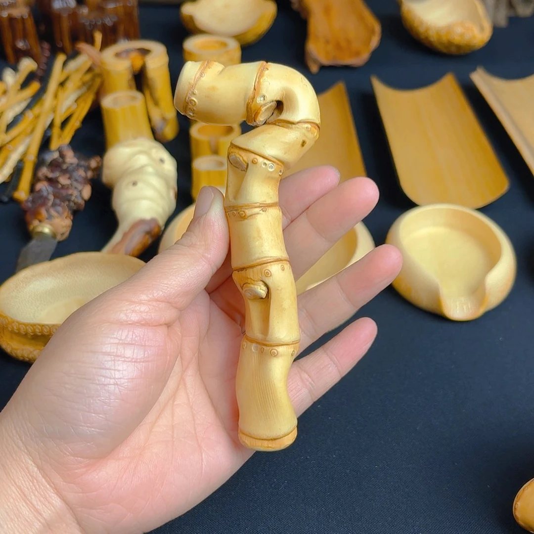 竹鱼*式异形竹鞭把玩件