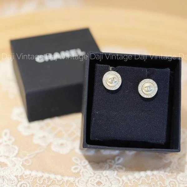 大吉中古/Chanel香奈儿珍珠圆形耳钉