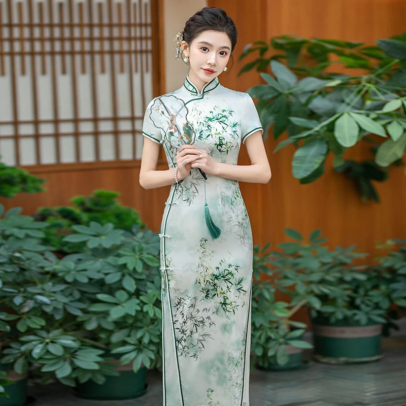 C25011白绿色真丝桑蚕丝旗袍中式连衣裙送考日常2025春夏新款