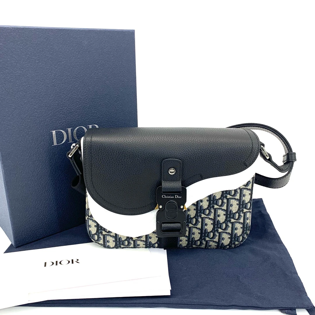 99新 DIOR/迪奥 经典老花马鞍信使包邮差包斜挎包  尺寸23/16男士