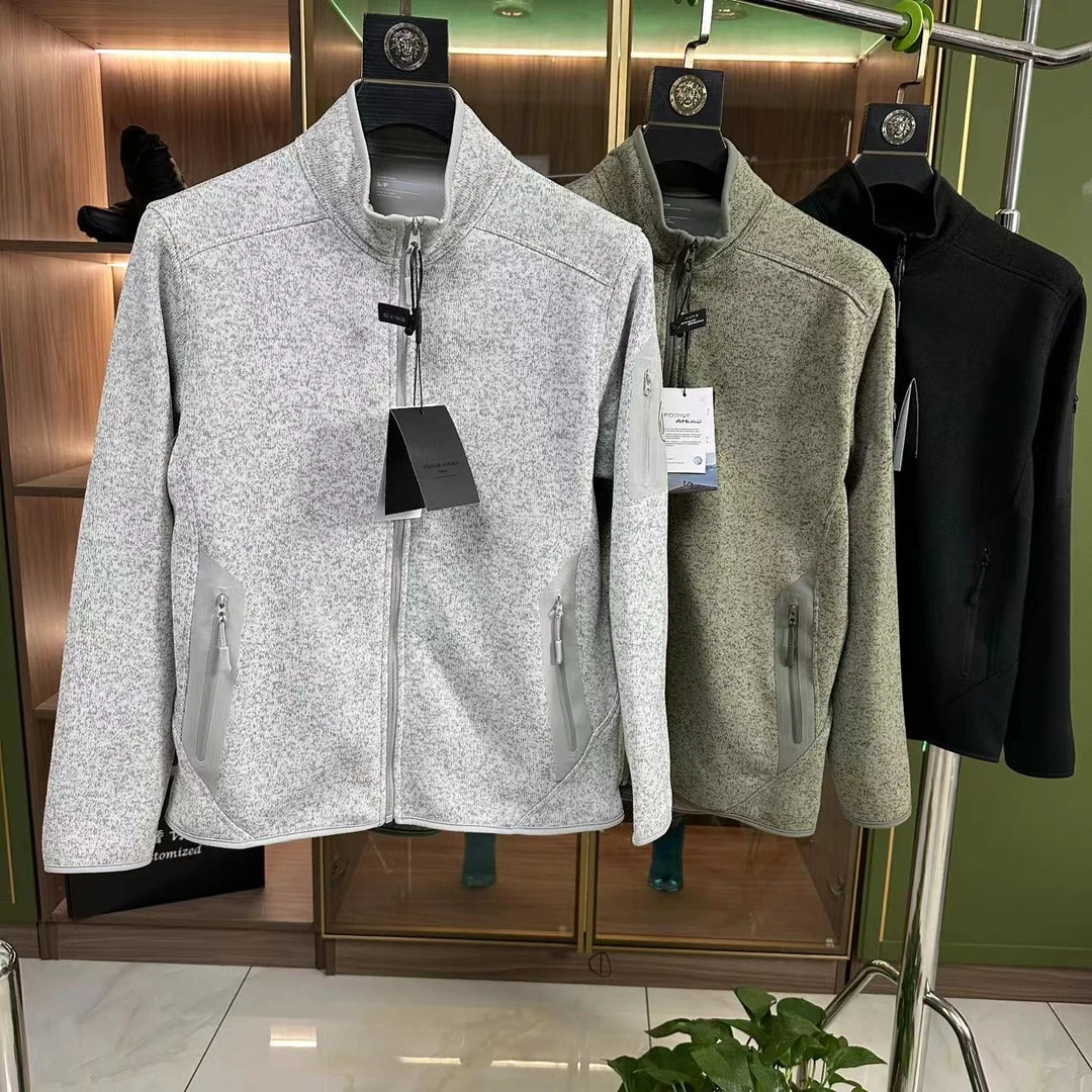 新款休闲商务户外运动多片立体剪裁加绒立领针织衫-FA36163