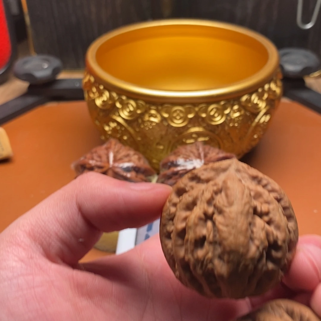 润***滨大叶紫檀（黑酸枝木类）