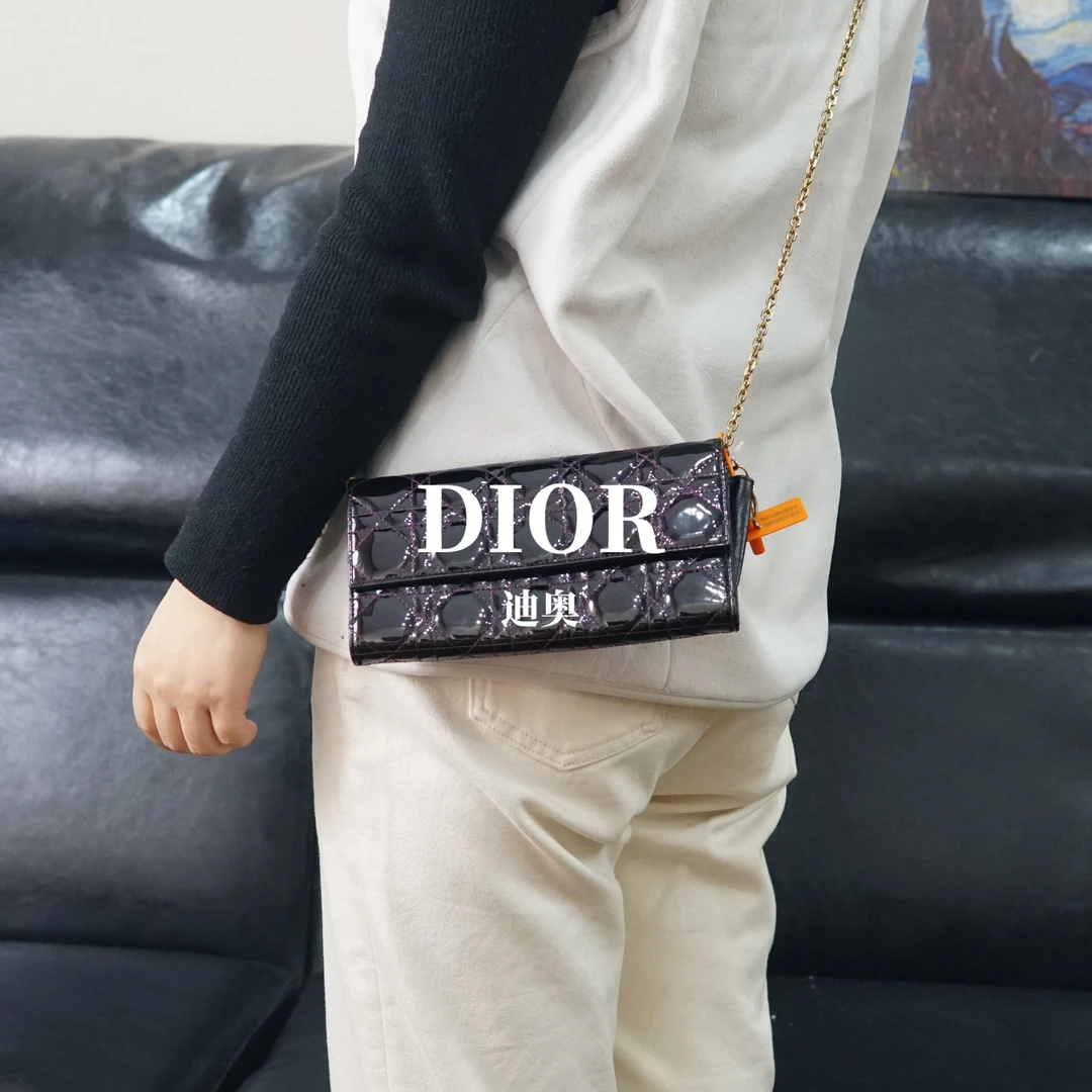 95新 DIOR/迪奥 黑色链条钱包/FYCX12501031/1031