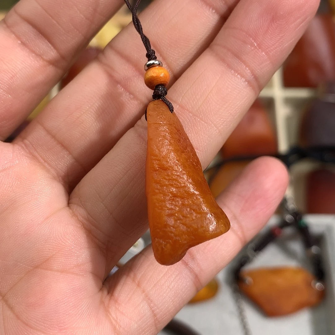 蜜蜡裸石未镶嵌你