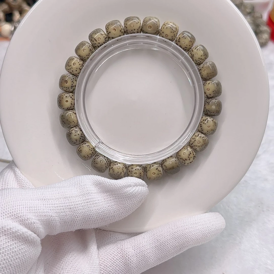 星月菩提吊坠原生态石玉绿幽灵9×8正月针尖星高抛