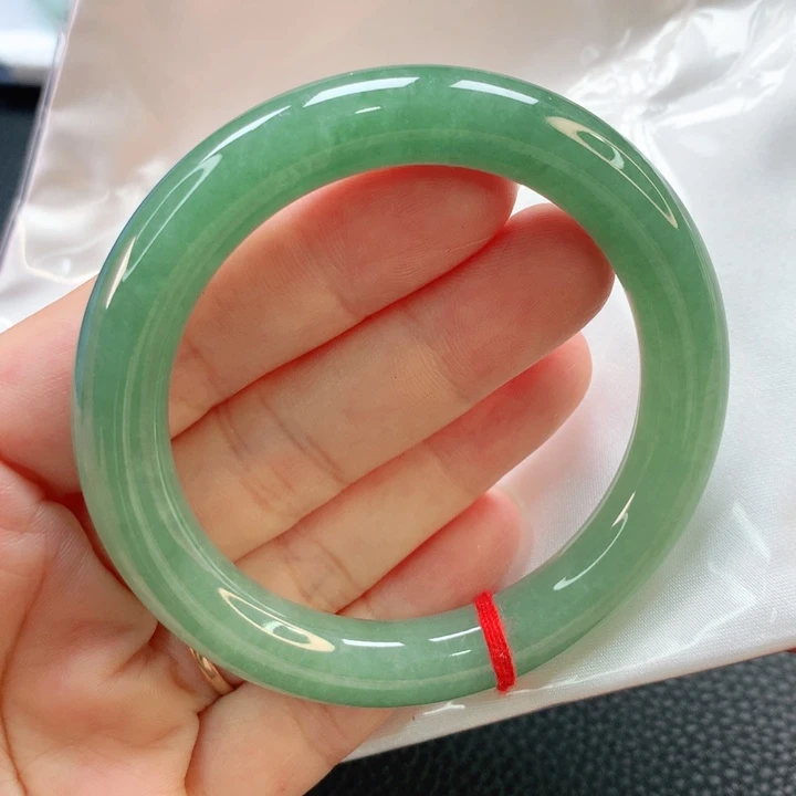 翡翠手镯未镶嵌54.5圆
