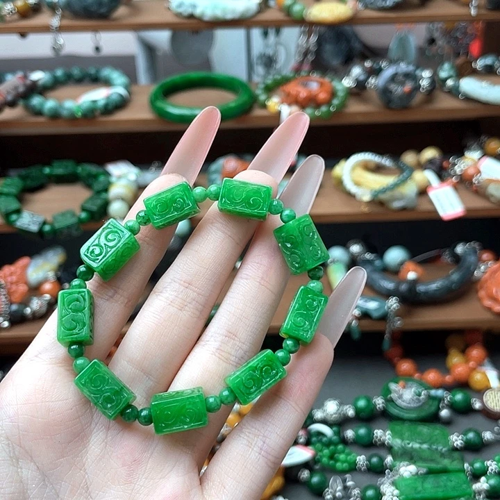 1***岁翡翠未镶嵌手链饰品