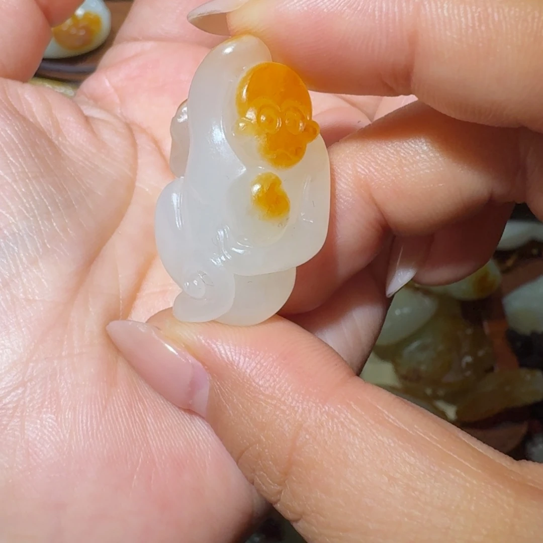 未镶嵌和田玉手链太**屁