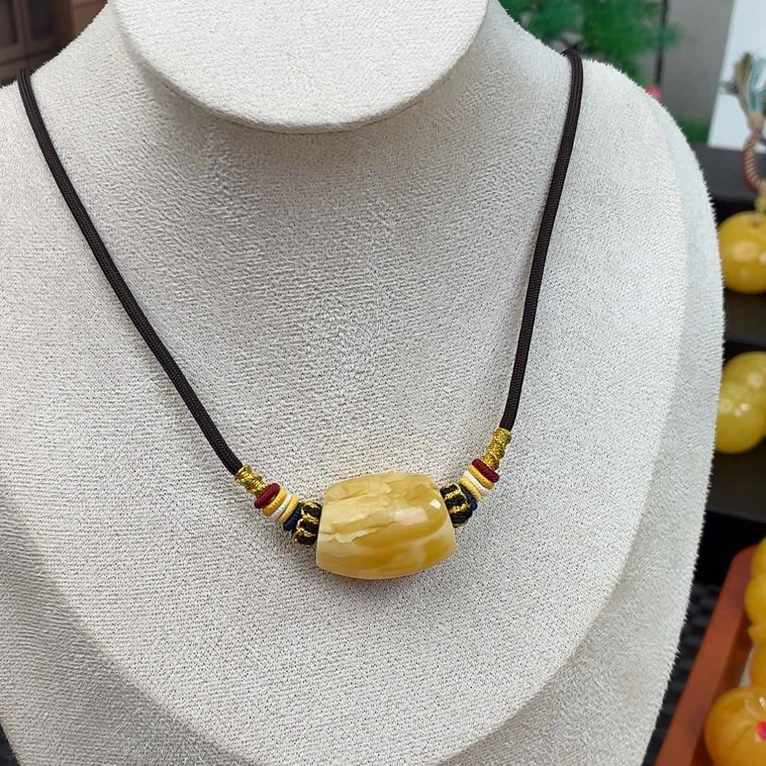 蜜蜡未镶嵌毛衣链蜜蜡