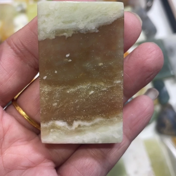 蛇纹石玉未镶嵌天然花玉平安无事牌