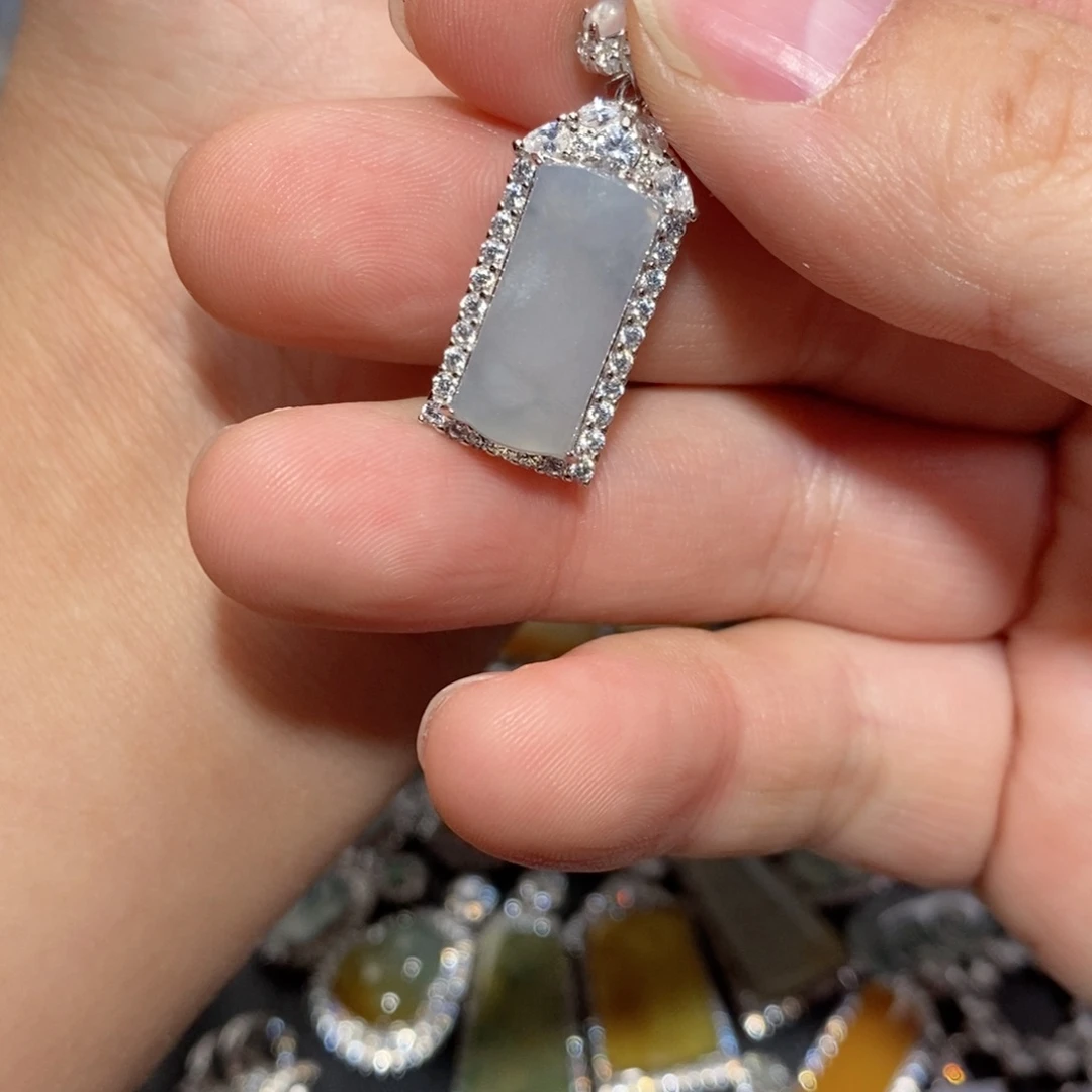 翡翠颈饰银S925镶嵌n j k o