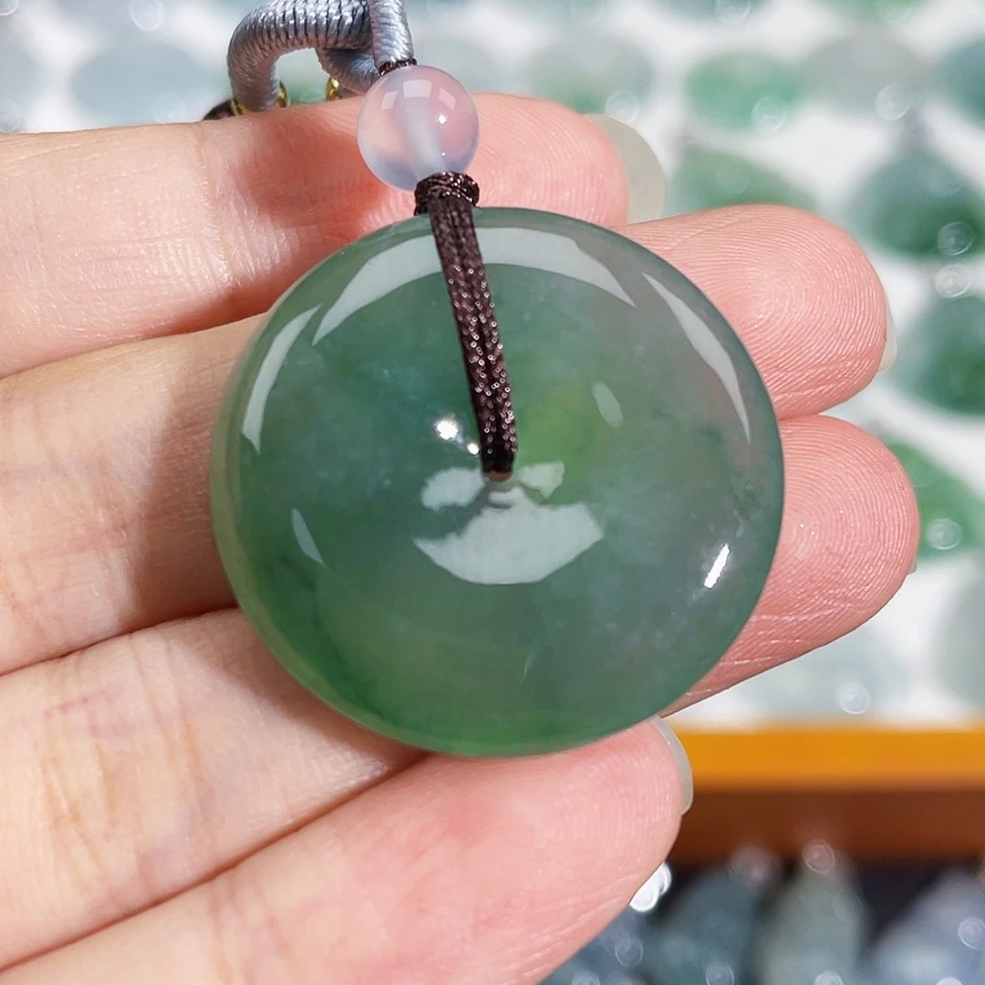 颈饰未镶嵌翡翠吊坠