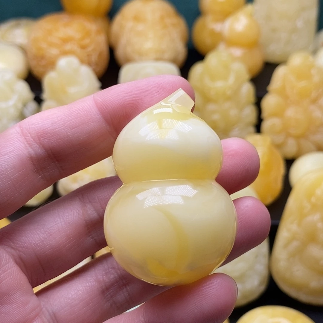 琥珀颈饰未镶嵌琥珀蜜蜡吊坠