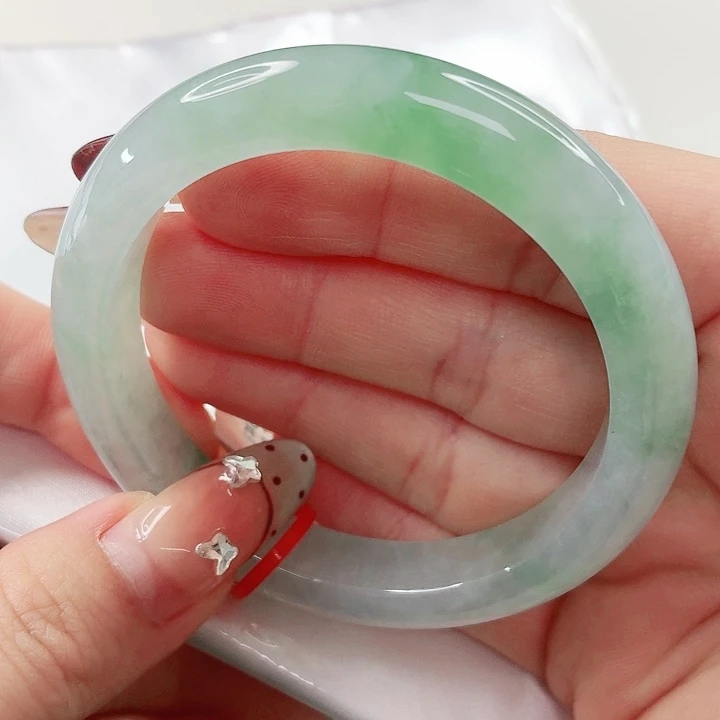 翡翠未镶嵌手镯52.8x581