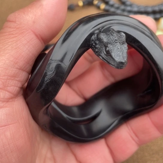 和田玉（糖玉）未镶嵌戒指