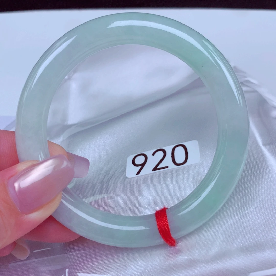 翡翠未镶嵌手镯手镯