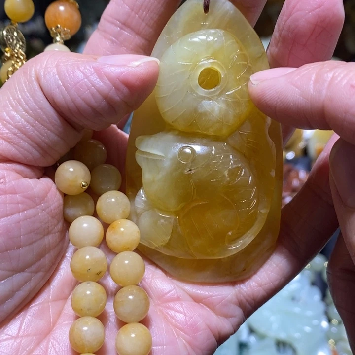 岫玉岫玉吊坠未镶嵌