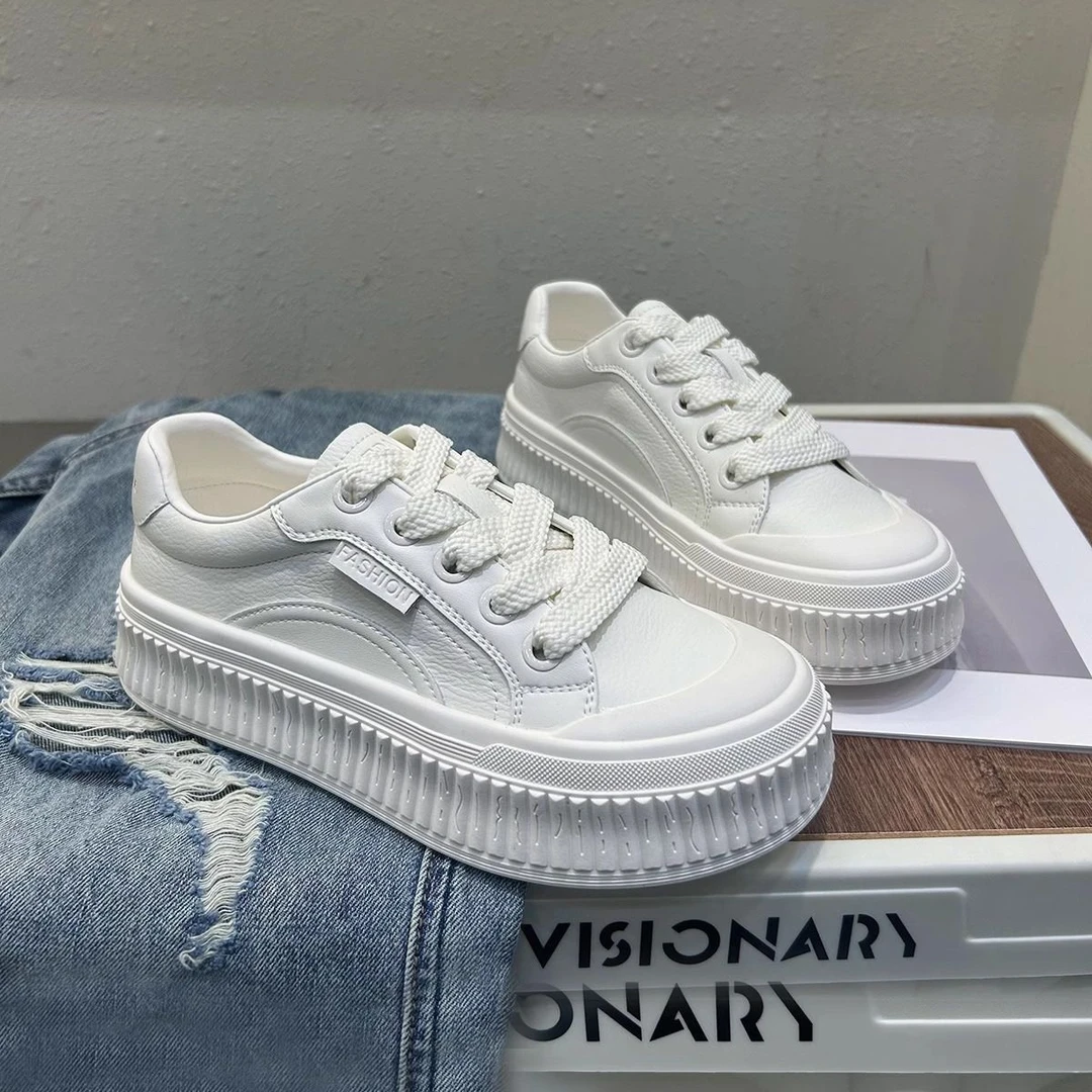 超轻时尚新款女士休闲鞋，听主播口令下单