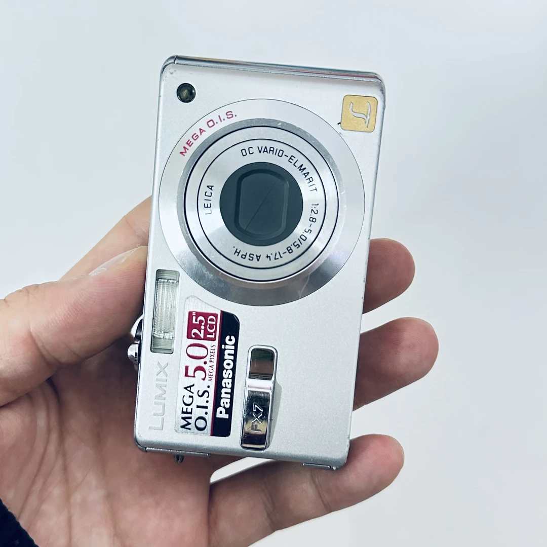 9新 Panasonic/松下 fx7屏幕贴膜徕卡镜头出片显白模式多