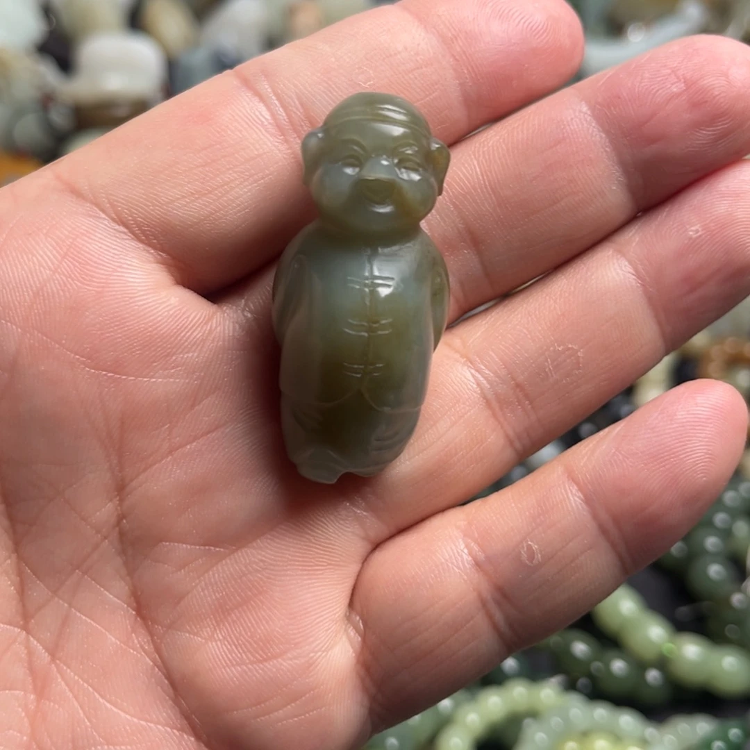 和田玉（青白玉）未镶嵌吊坠(不含链)