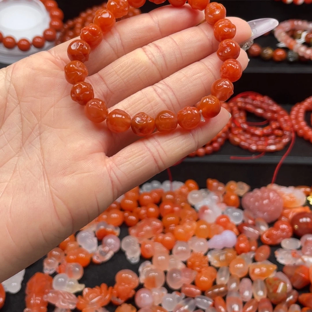 南红玛瑙未镶嵌唐马