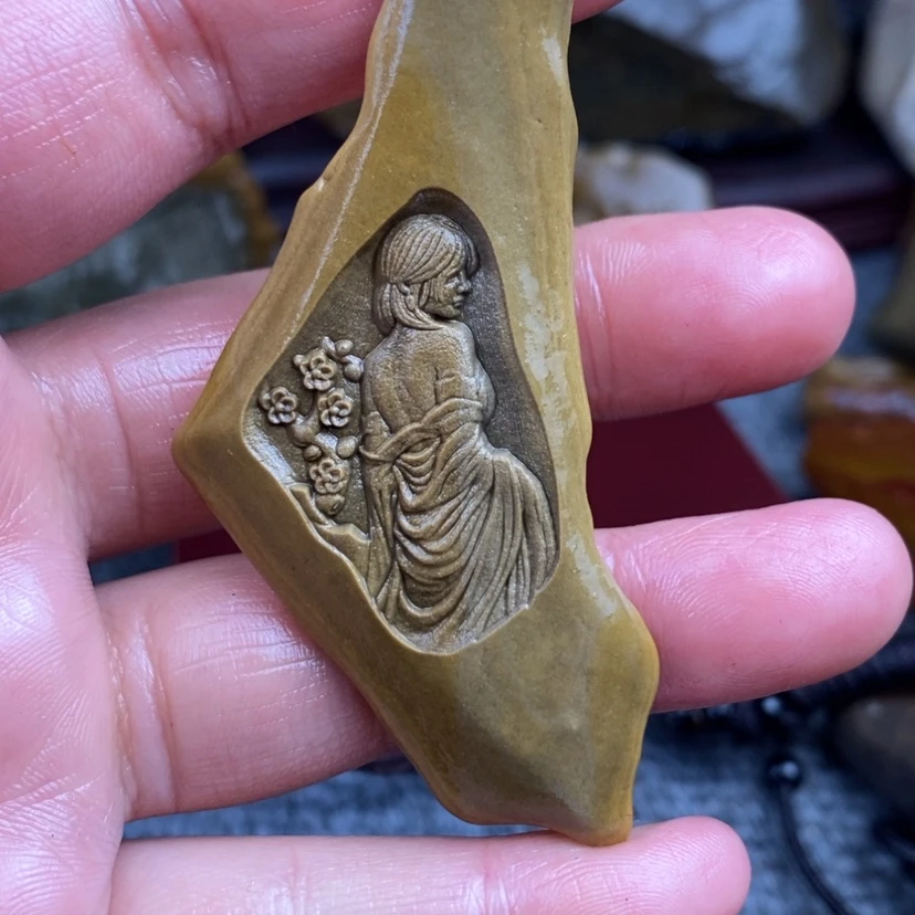 【闪购商品】原石雕刻手把件