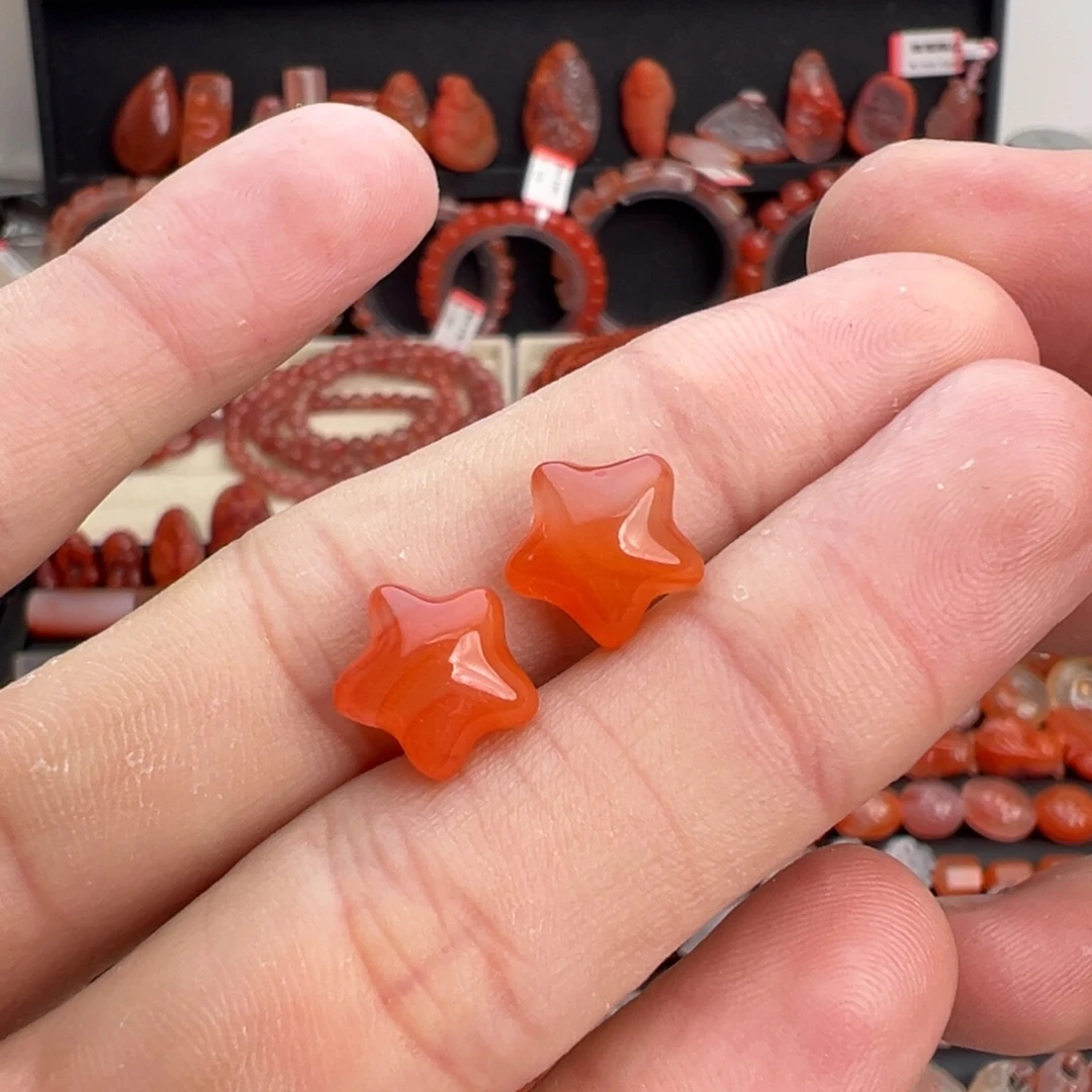 南红玛瑙未镶嵌颈饰星星