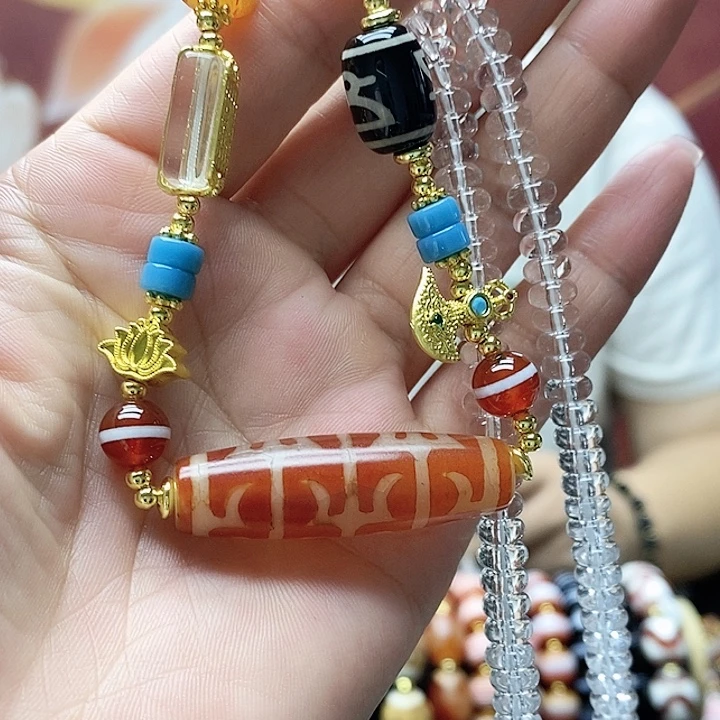 玛瑙/玉髓颈饰合金