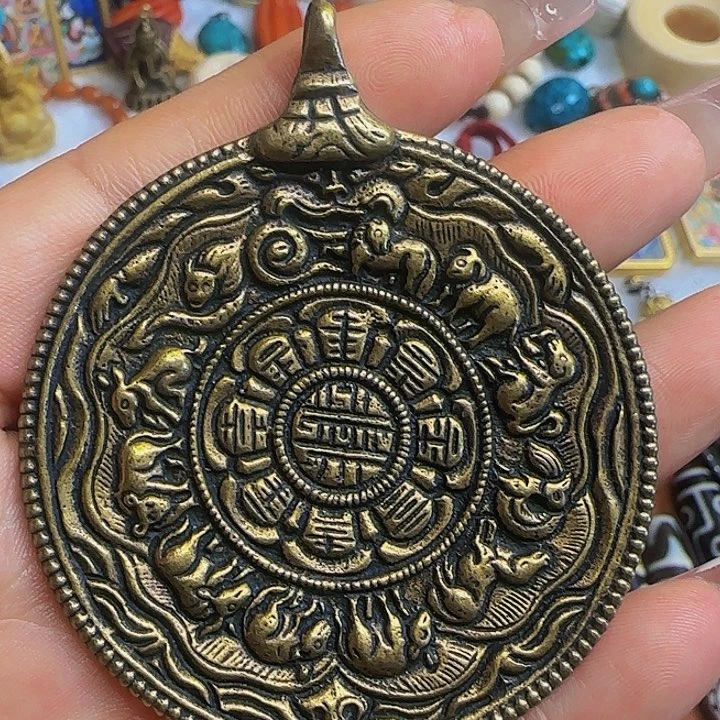 泥塑谢谢,扎西德勒