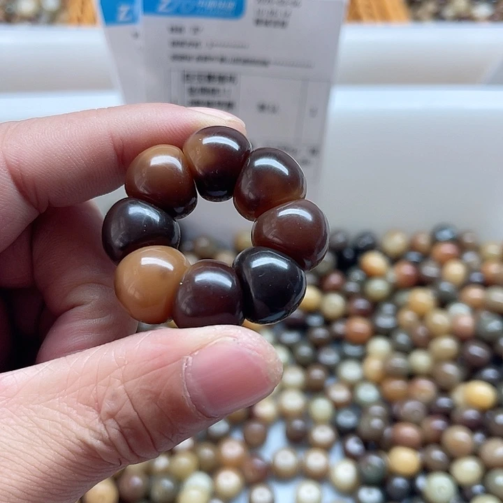 白玉菩提吊坠.*子精品14蒜瓣8