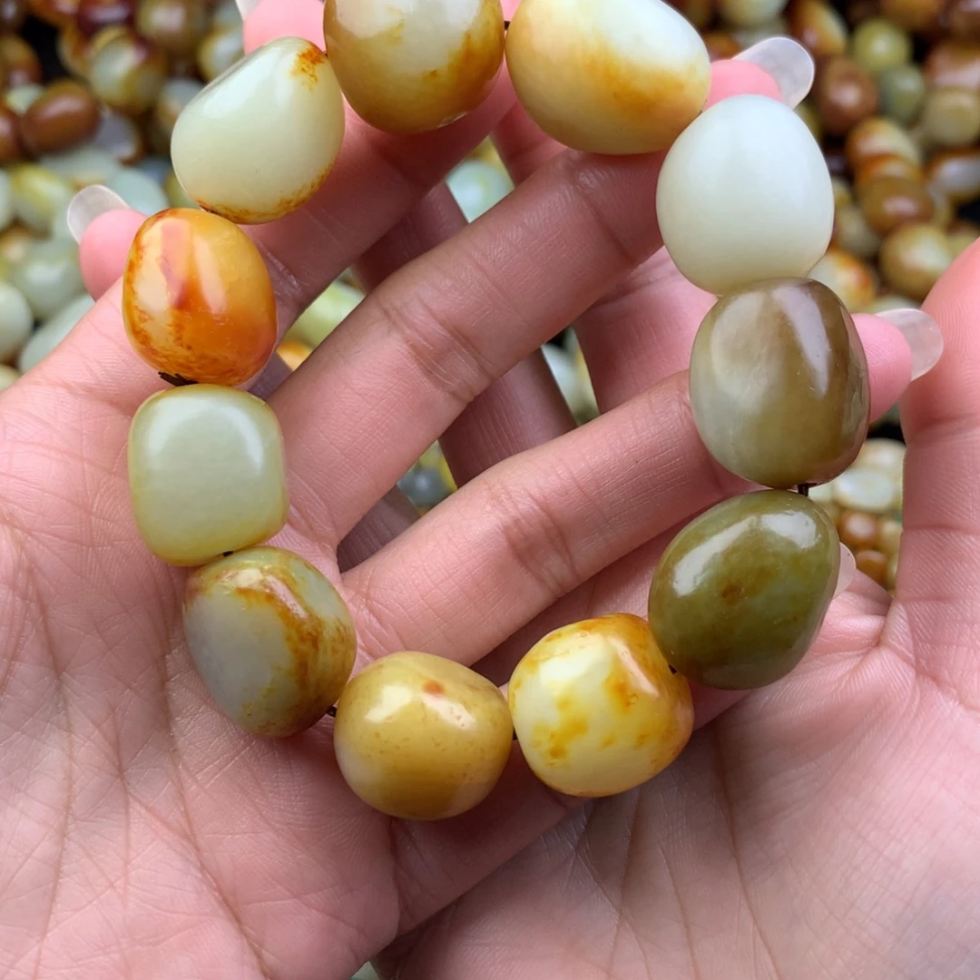 和田玉未镶嵌手链