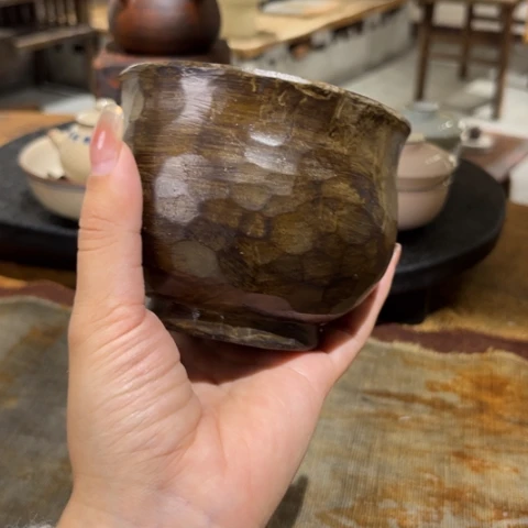 景德镇鱼和熊手工陶艺