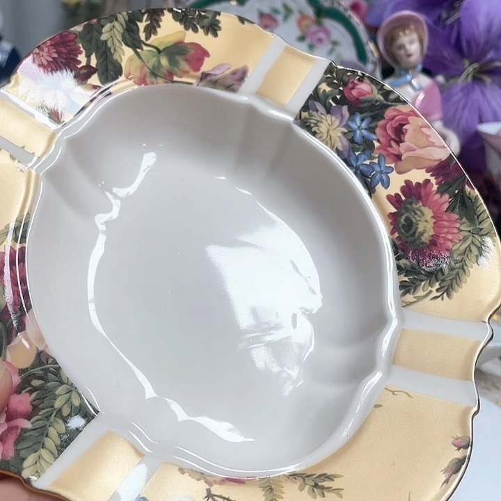 瓷片微瑕啊摆件。摆件。摆件。摆件。