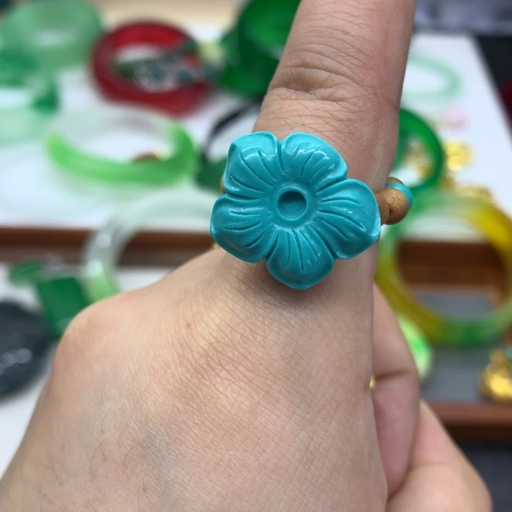 合金颈饰玛瑙/玉髓吊坠