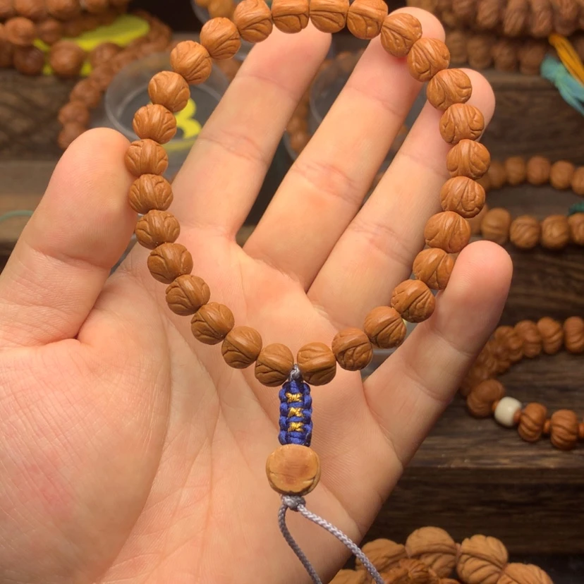 【闪购商品】桃核吊坠王*拿10 两条。龙纹桃核