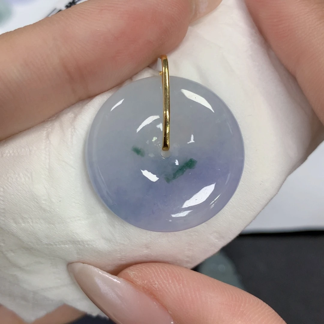 颈饰18K金镶嵌翡翠