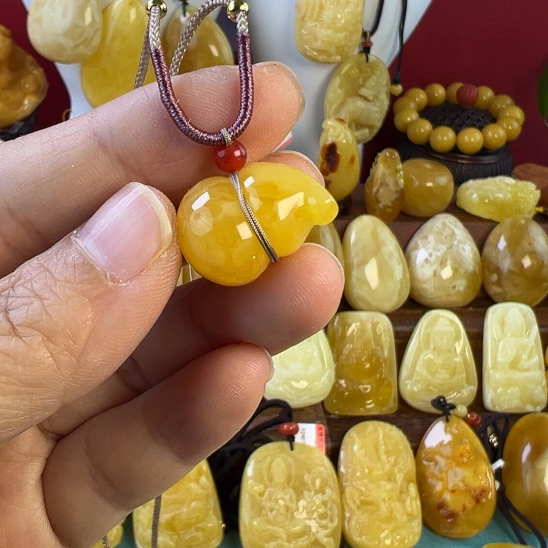 蜜蜡吊坠(赠链)未镶嵌振****）
