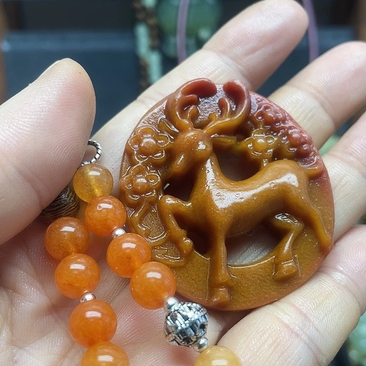 未镶嵌蛇纹石玉颈饰