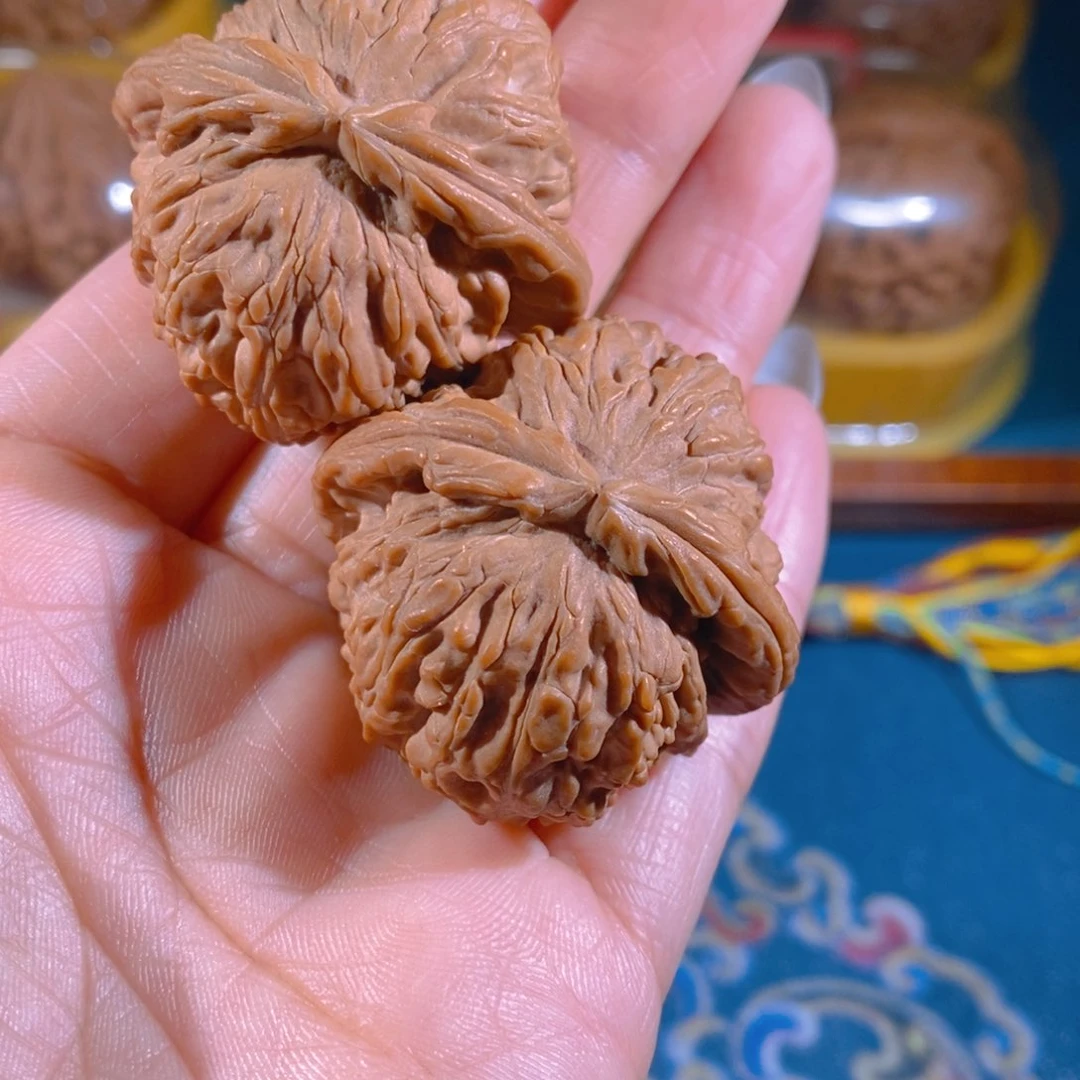吊坠文玩核桃球白