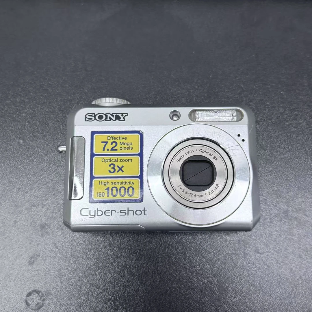 9新 Sony/索尼 索尼s650 720万像素 3倍变焦 自备2节五号电池
