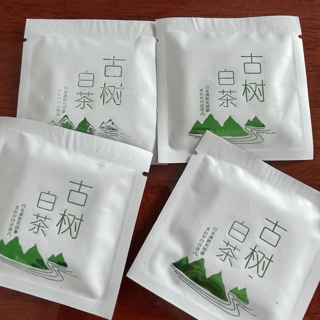 懂过2024年古树白茶小方片
