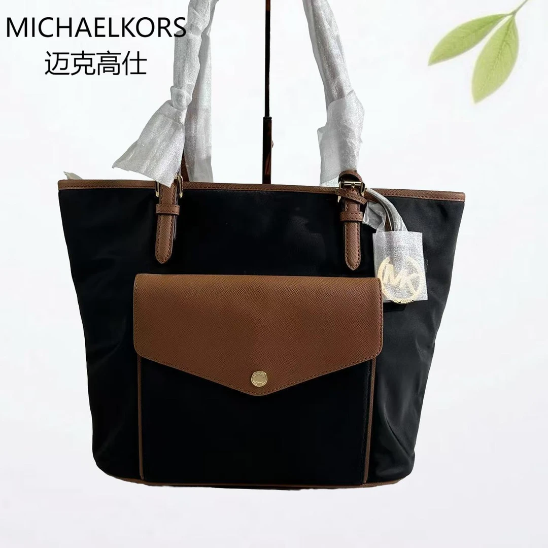 99新 MICHAEL KORS/迈克高仕 黑色单肩包G25803729底长30X27