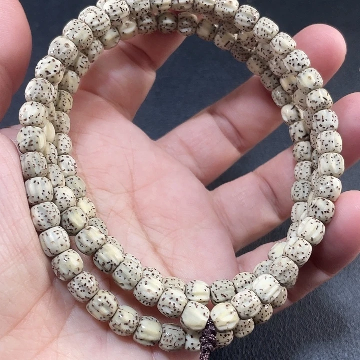 星月菩提吊坠百香籽款120颗