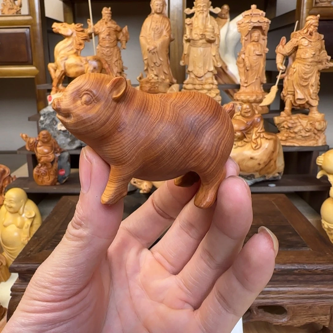 齐***岚崖柏小木匠艺雕一物一拍